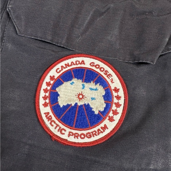 Canada Goose Men's Dark Gray Parka Jacket with Fur Hood - Picture 2 of 13